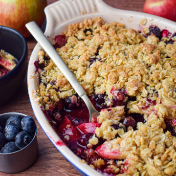 apple blueberry crumble